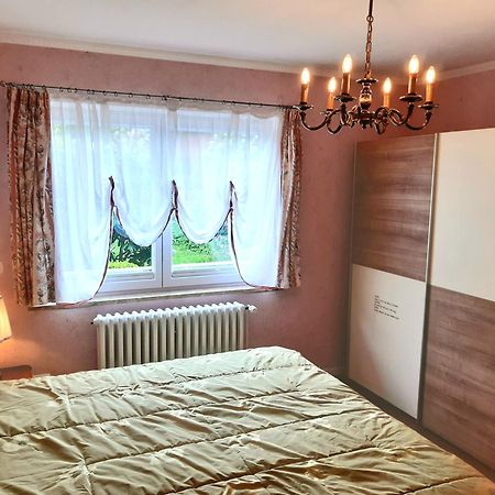 Exklusive Ferienwohnung Strohberg Plön Pokoj fotografie