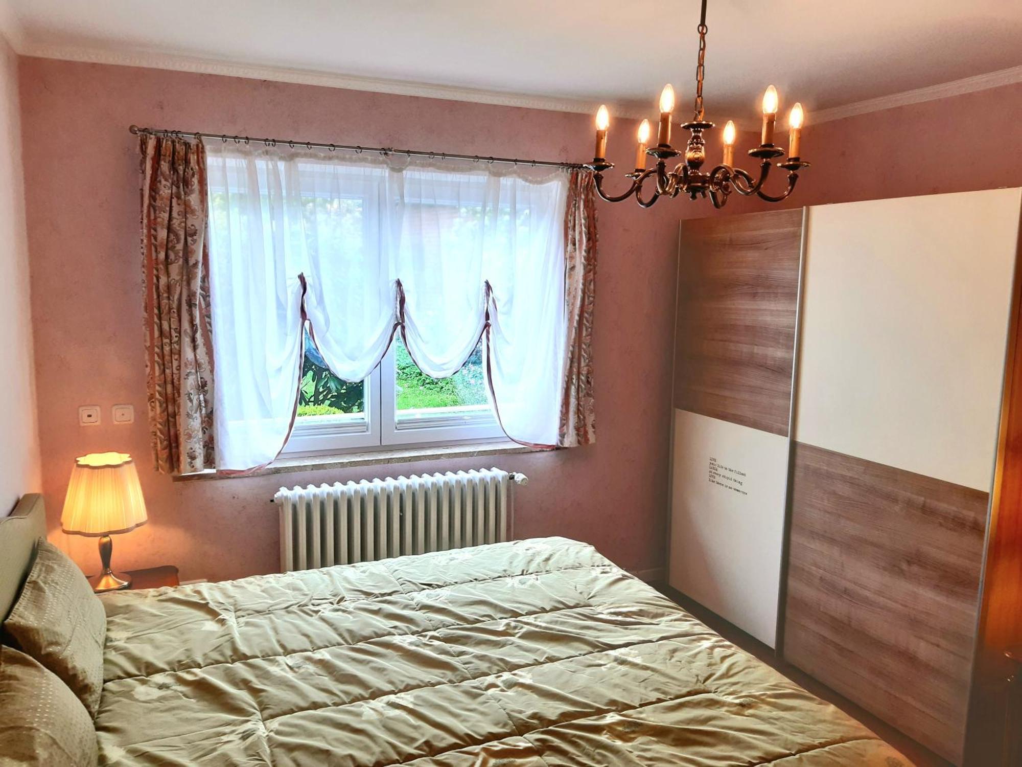 Exklusive Ferienwohnung Strohberg Plön Pokoj fotografie