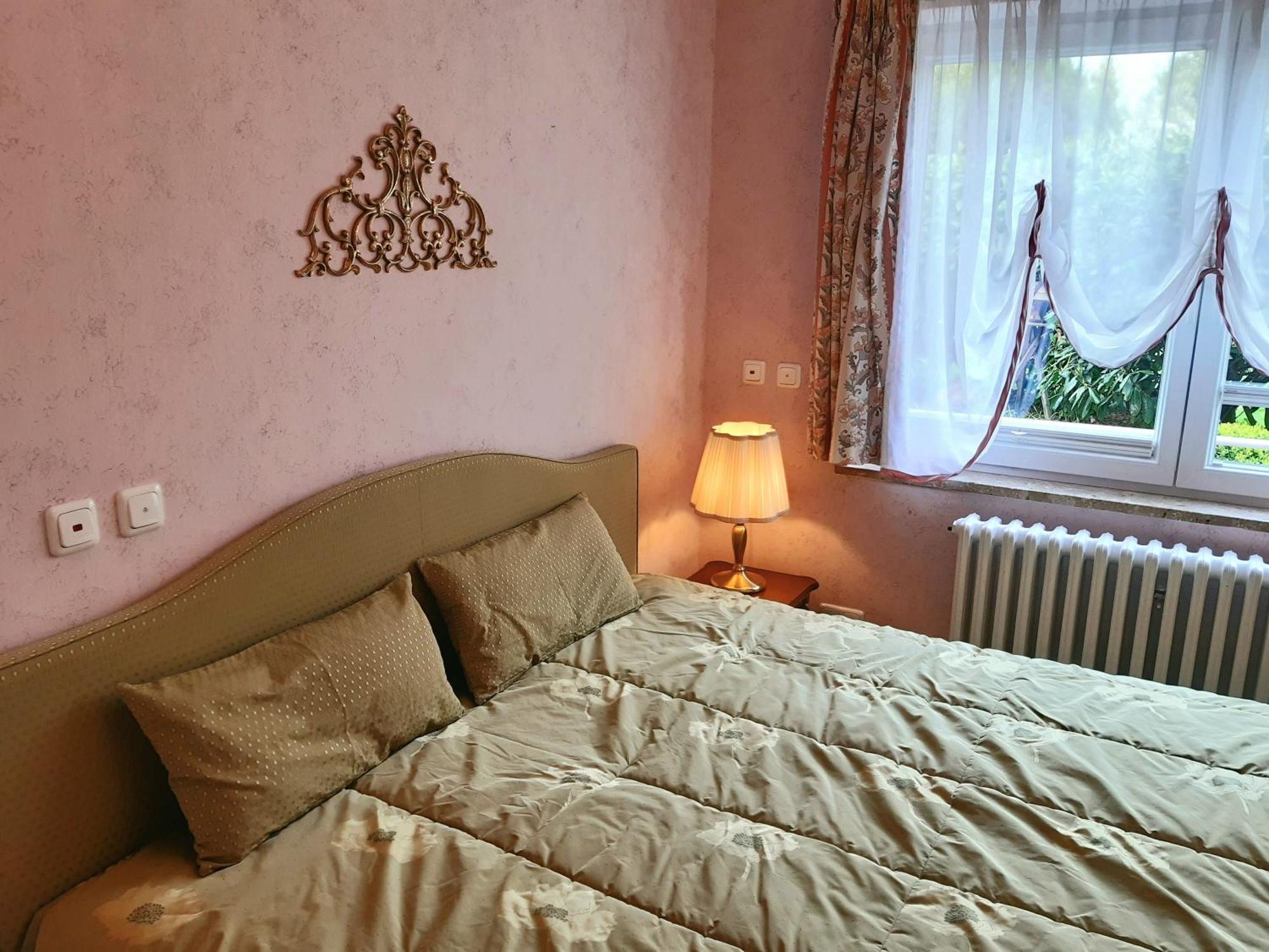 Exklusive Ferienwohnung Strohberg Plön Pokoj fotografie